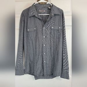 Red Men's Long Sleeve Dress Shirt,Size: XL Color: Black n White